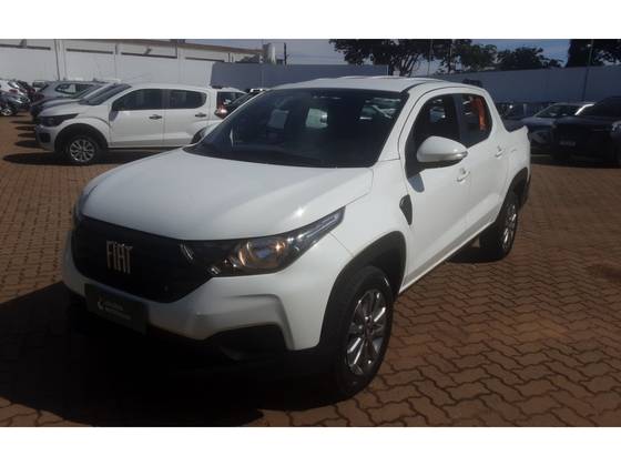 FIAT STRADA 1.3 FIREFLY FLEX FREEDOM CS MANUAL FIAT STRADA 1.3 FIREFLY FLEX FREEDOM CS MANUAL